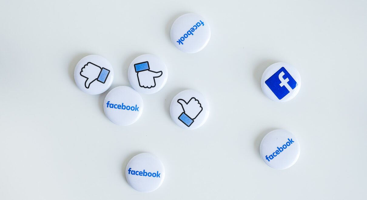 Facebook pins